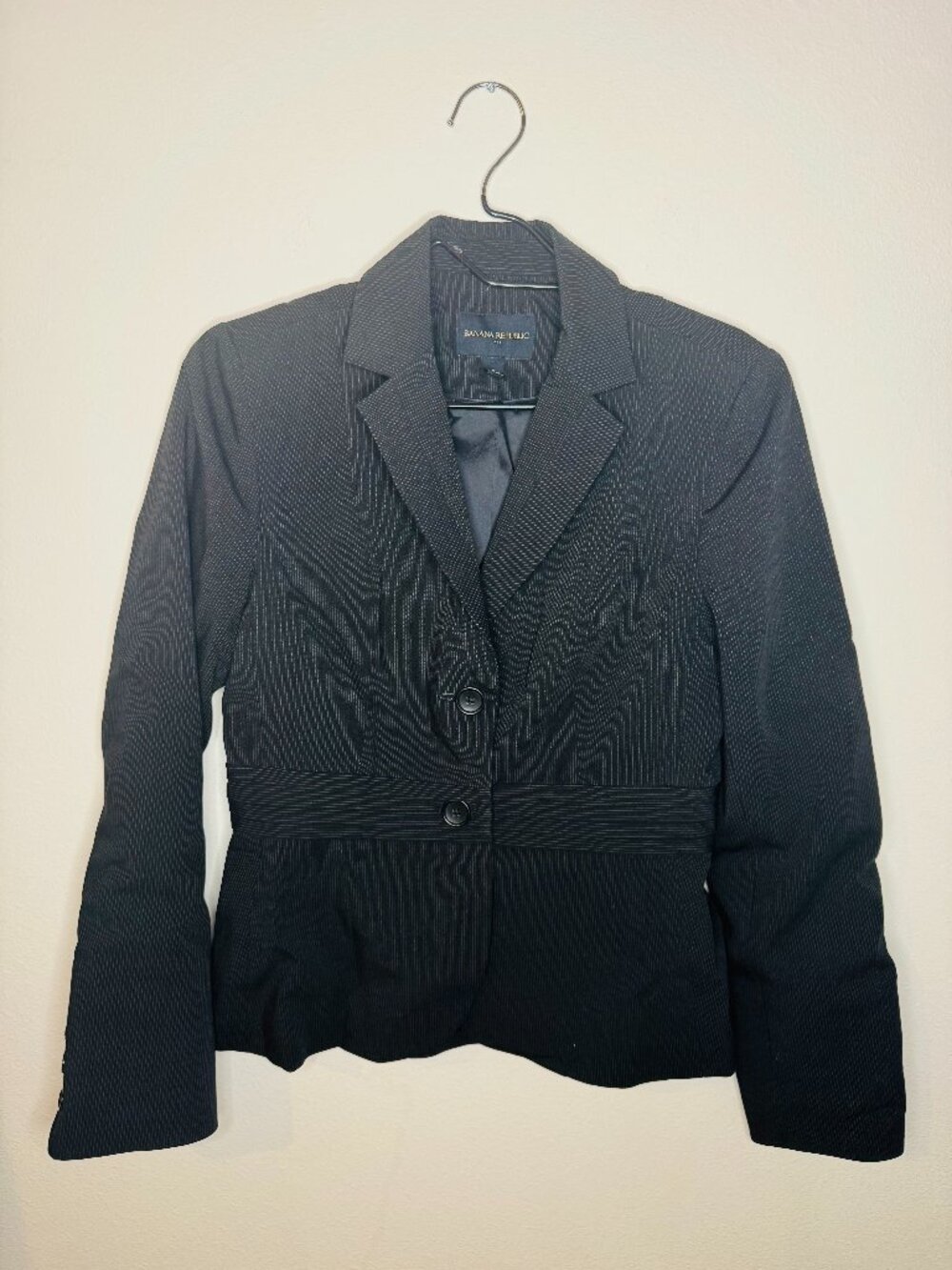 Banana Republic Black Pinstripe Tailored Blazer - Size 6